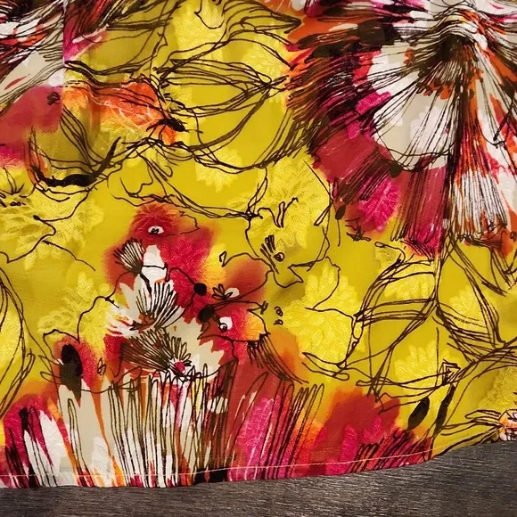 ❤️ NWOT! ST JOHN SILK FLORAL SLEEVELESS TOP, WATERCRESS MULTI, 10 - Picture 5 of 9